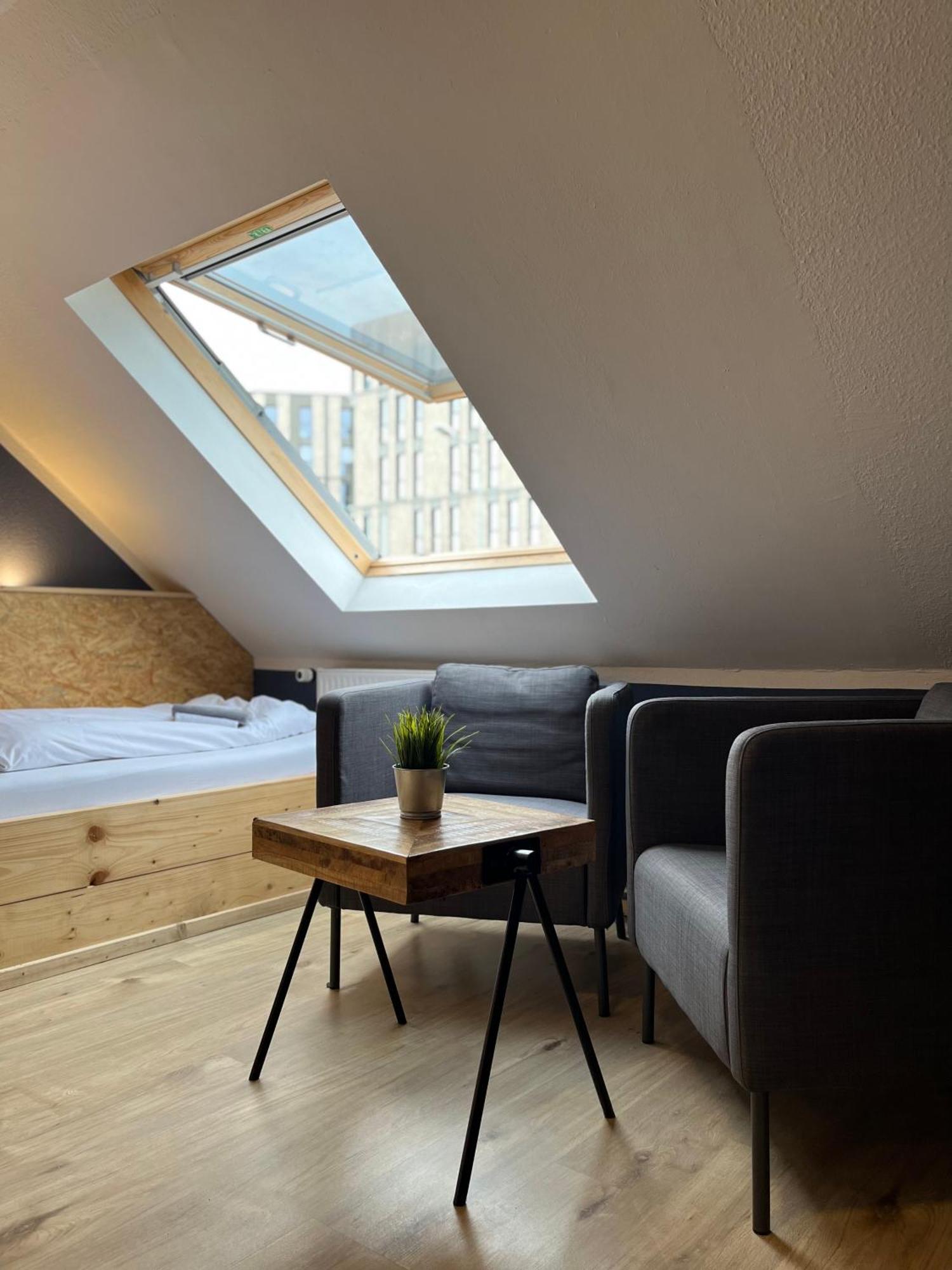 Blue Doors Hostel Ktv 로스토크 외부 사진