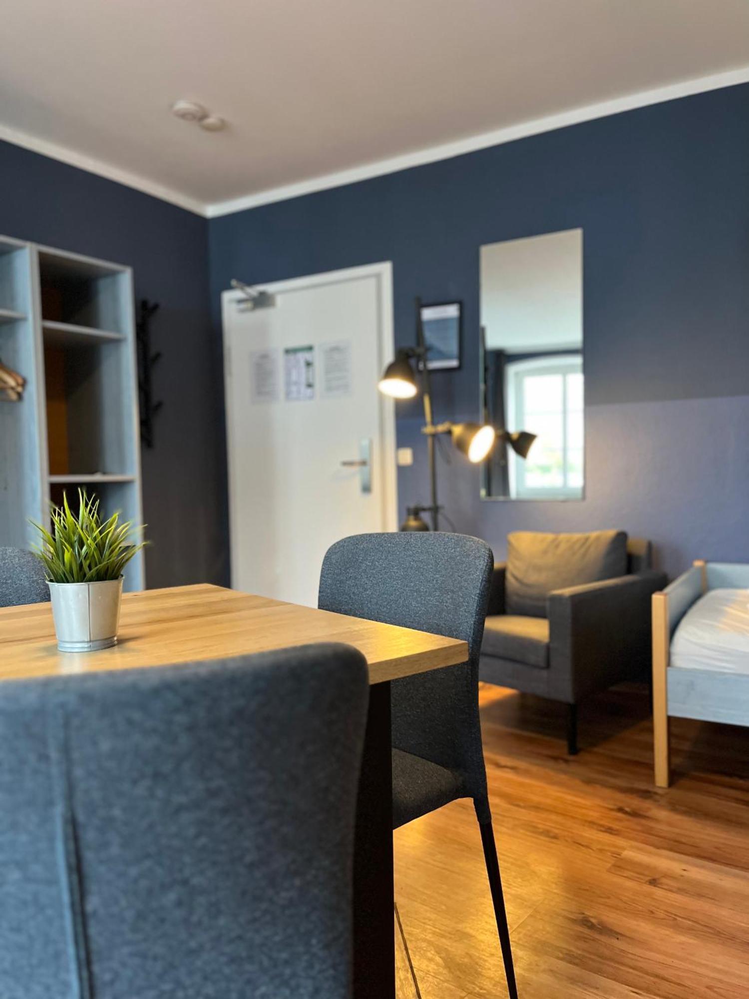 Blue Doors Hostel Ktv 로스토크 외부 사진