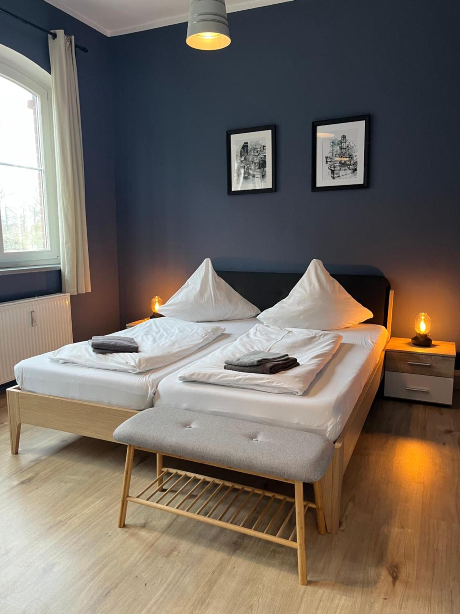 Blue Doors Hostel Ktv 로스토크 외부 사진