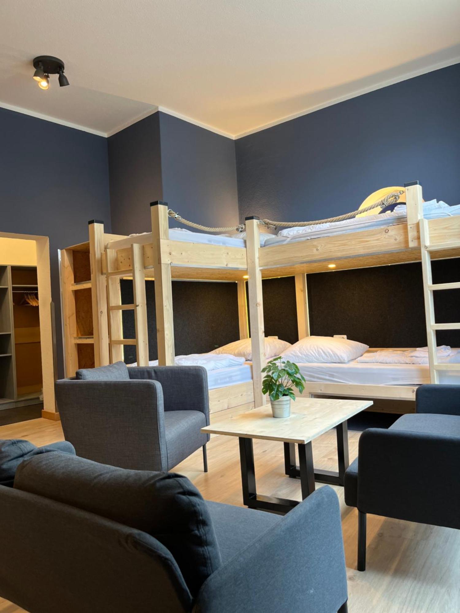 Blue Doors Hostel Ktv 로스토크 외부 사진
