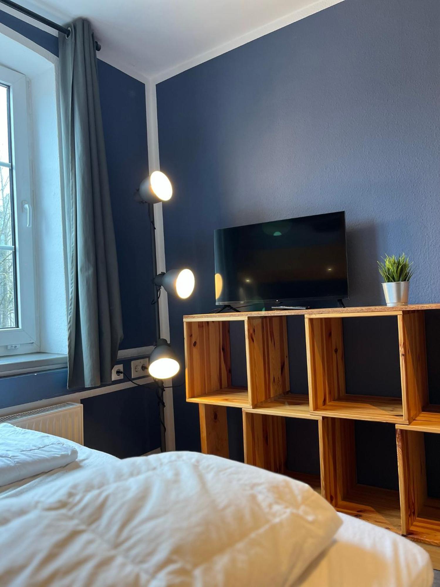 Blue Doors Hostel Ktv 로스토크 외부 사진