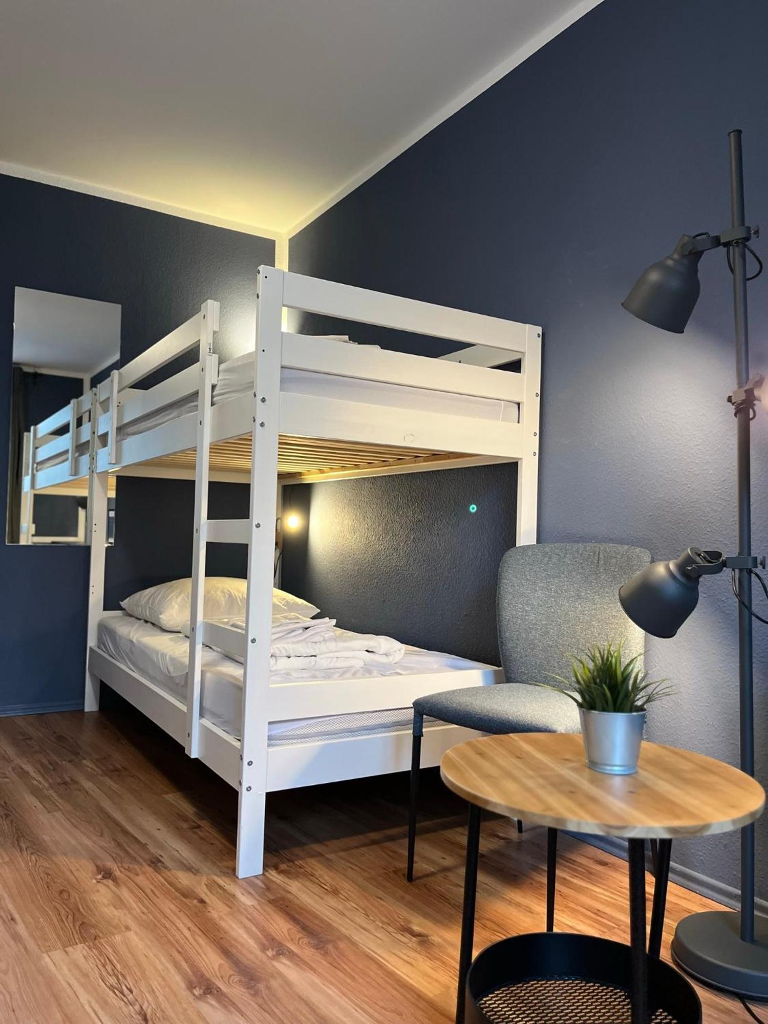 Blue Doors Hostel Ktv 로스토크 외부 사진