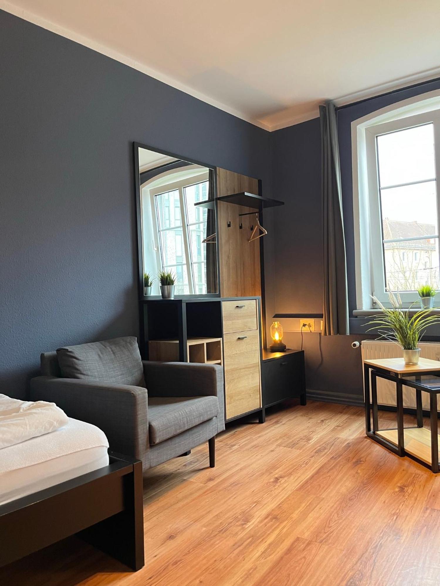 Blue Doors Hostel Ktv 로스토크 외부 사진